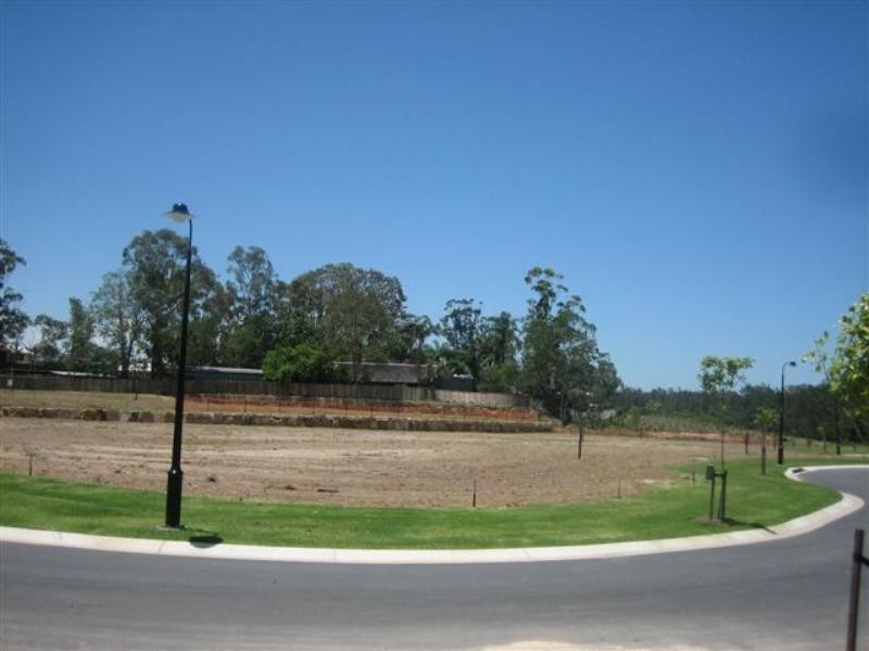 Eatons Hill QLD 4037