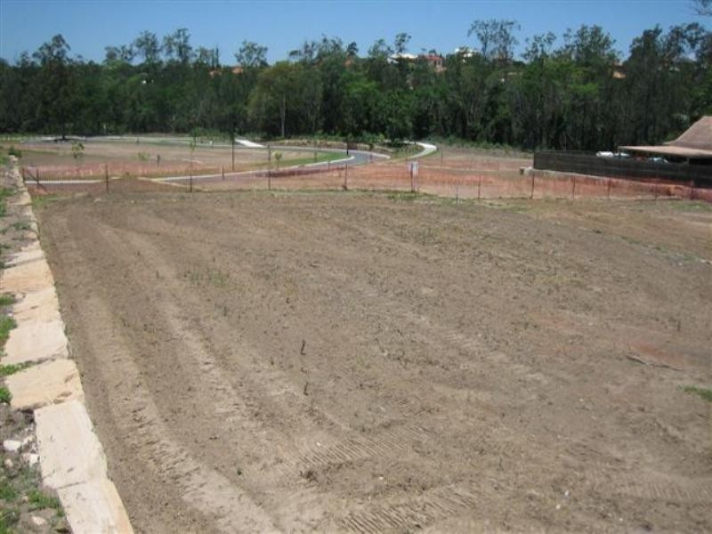 Eatons Hill QLD 4037