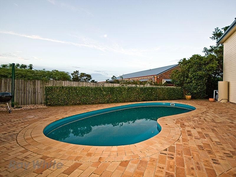 28 Paramount Drive, Warner QLD 4500