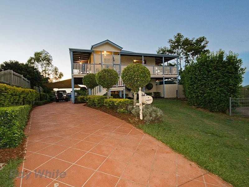 28 Paramount Drive, Warner QLD 4500