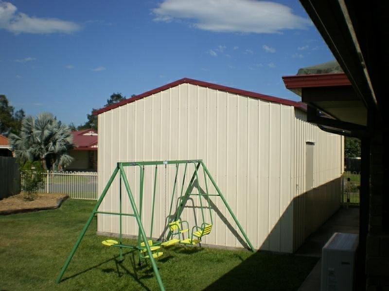 2 Auster Avenue, Bray Park QLD 4500