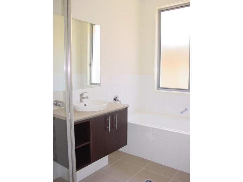 29 Carmody Parade, North Lakes QLD 4509