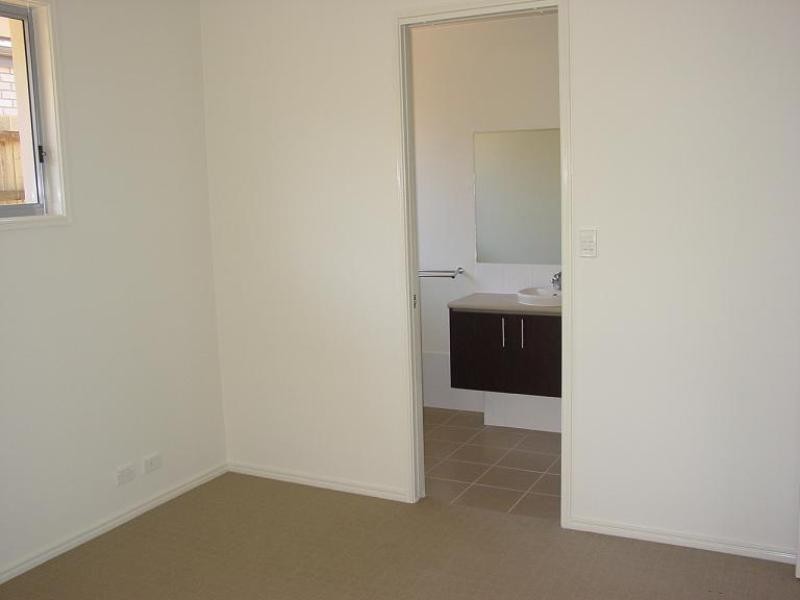 29 Carmody Parade, North Lakes QLD 4509