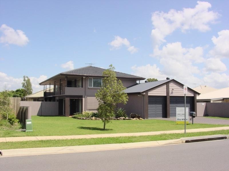 3 Dean Street, Bray Park QLD 4500