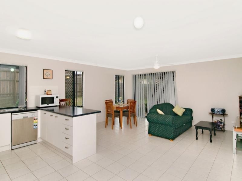 18 Hudson Court, Warner QLD 4500