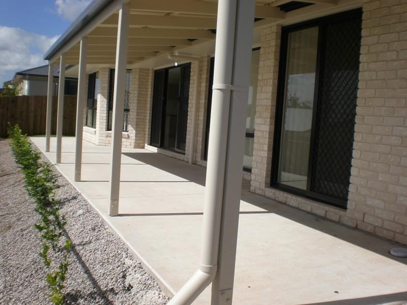 103 Kurrajong Drive, Warner QLD 4500