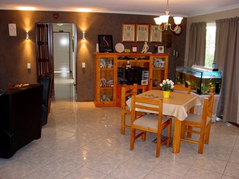 4 GUM Street, Warner QLD 4500