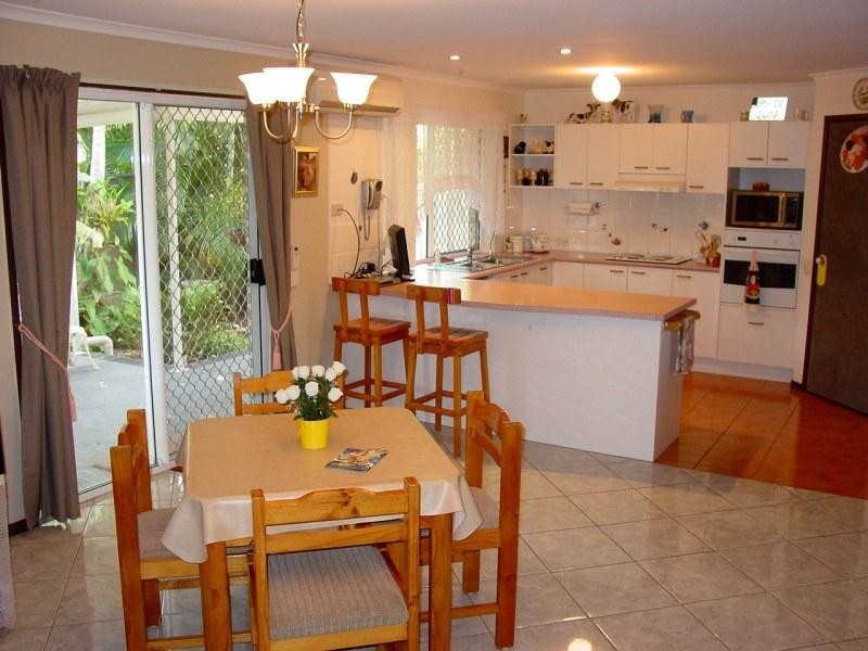 4 GUM Street, Warner QLD 4500