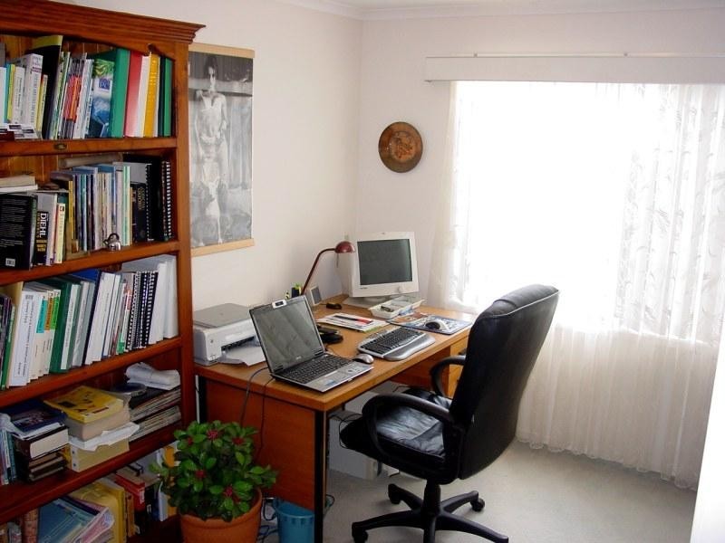 4 GUM Street, Warner QLD 4500