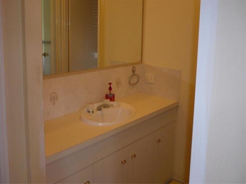 8 Platypus Court, Lawnton QLD 4501