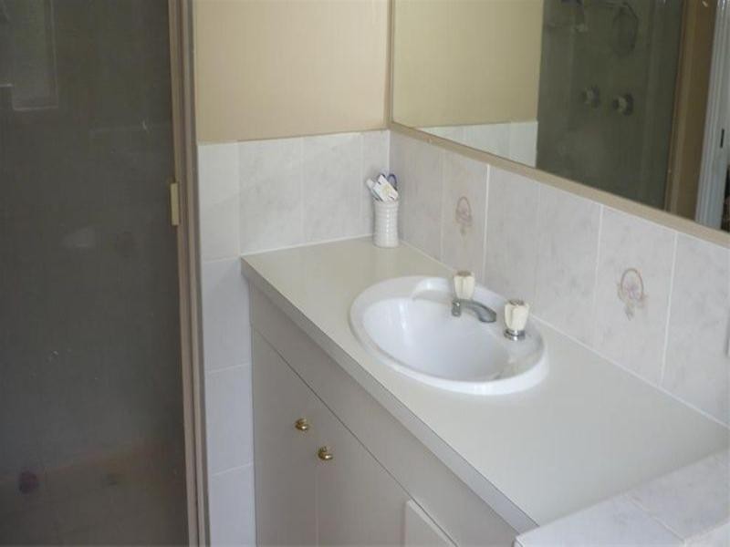 8 Platypus Court, Lawnton QLD 4501