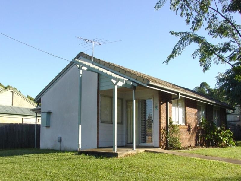 15 Loane Crescent, Lawnton QLD 4501