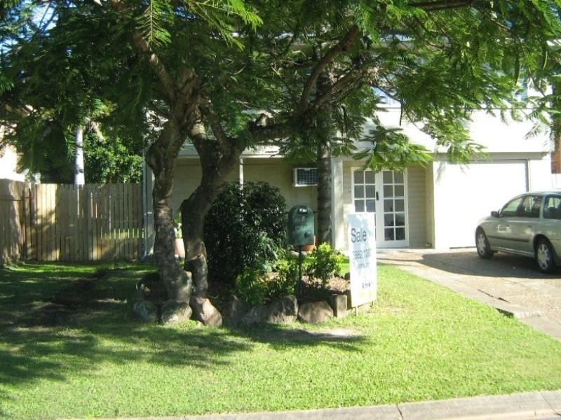 8 Tulong Court, Strathpine QLD 4500