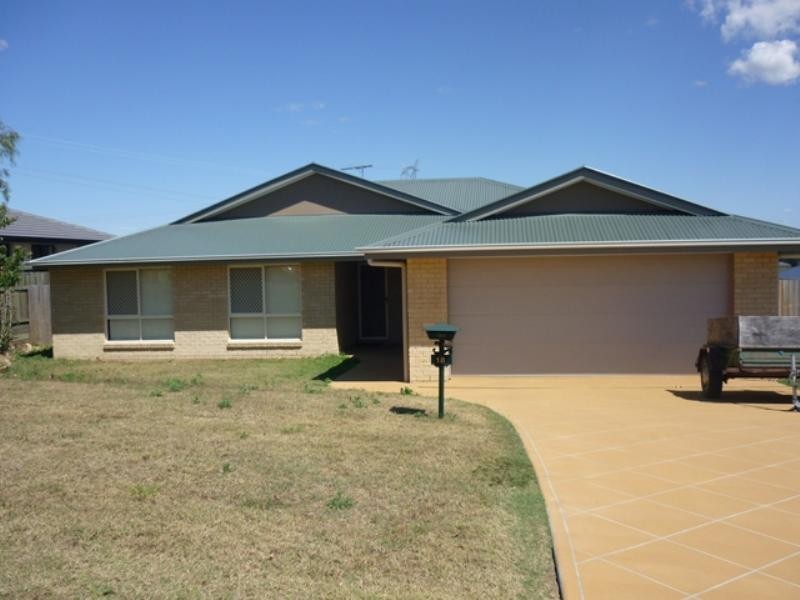 18 Hillary Drive, Warner QLD 4500