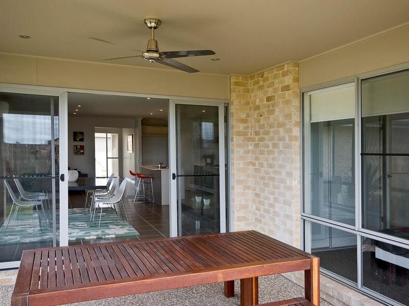 15 Pallas Parade, Warner QLD 4500