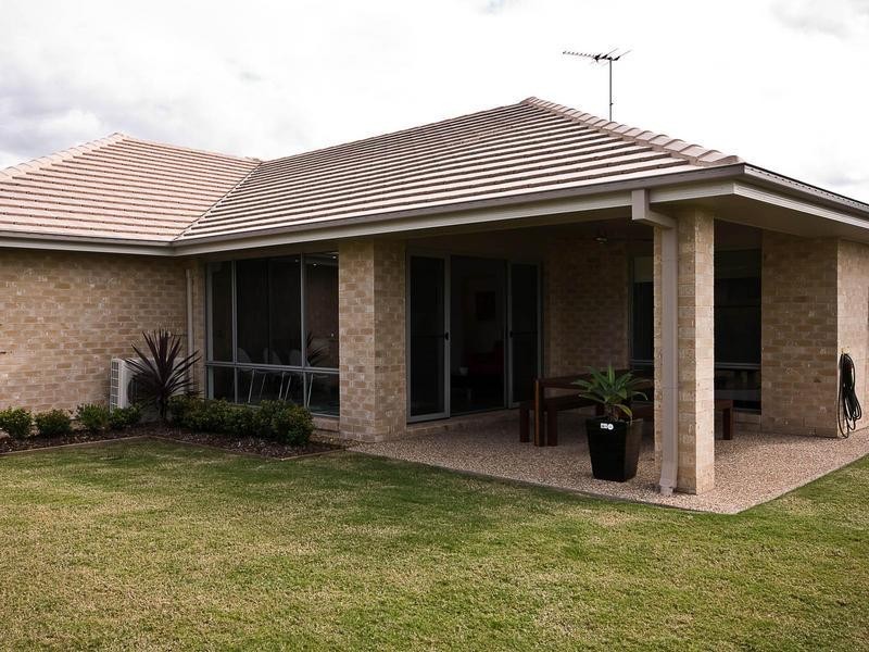 15 Pallas Parade, Warner QLD 4500