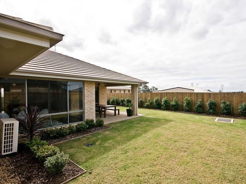 15 Pallas Parade, Warner QLD 4500