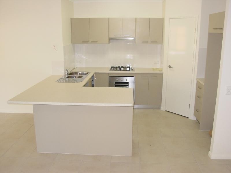 6 Charlie Close, Warner QLD 4500