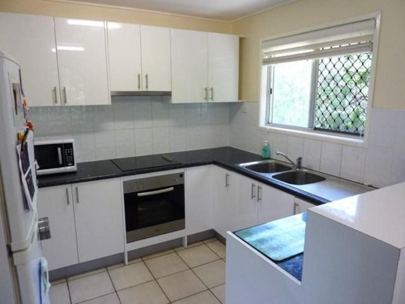 17 Nanbaree Drive, Bray Park QLD 4500