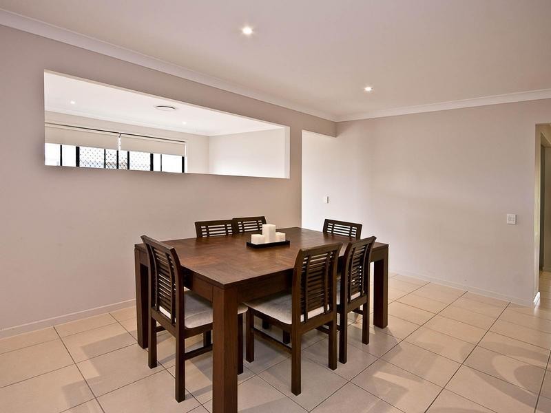 2 Winlock Circuit, Warner QLD 4500