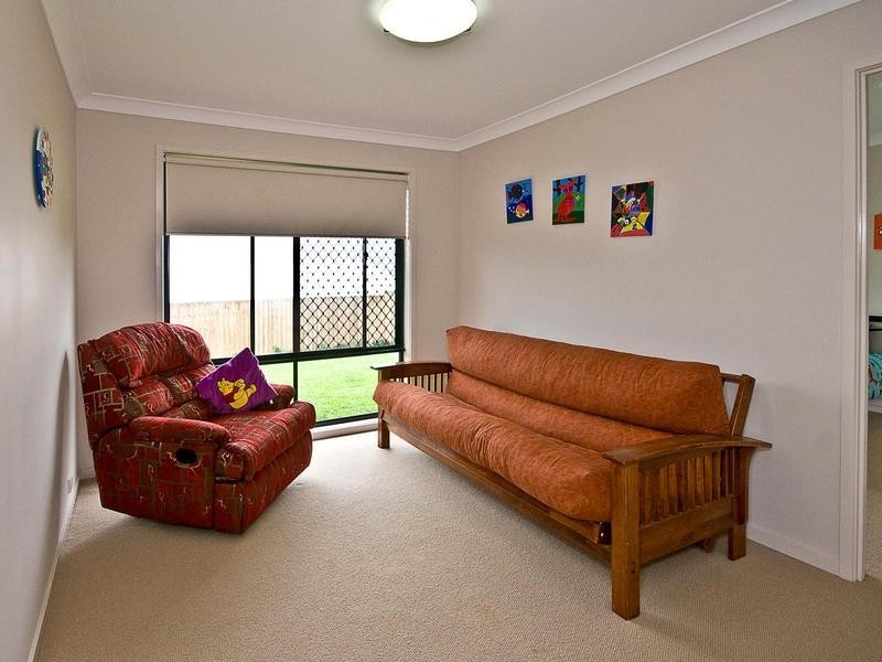 2 Winlock Circuit, Warner QLD 4500
