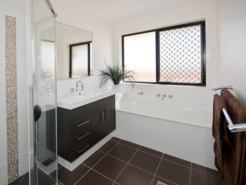 48 Castlewellan Circuit, Warner QLD 4500