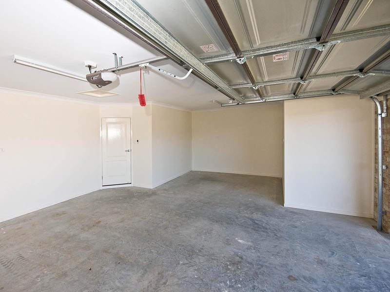 48 Castlewellan Circuit, Warner QLD 4500