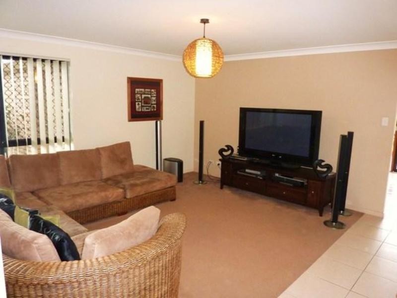 32 Lacewood Circuit, Warner QLD 4500