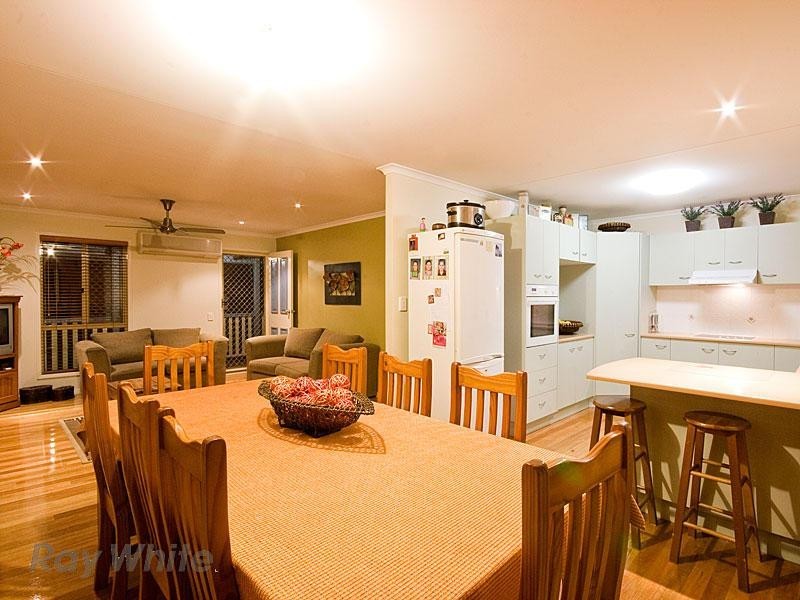 28 Paramount Drive, Warner QLD 4500