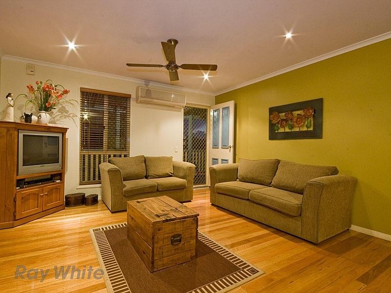 28 Paramount Drive, Warner QLD 4500