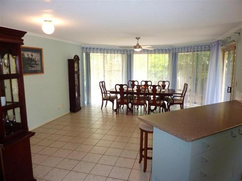 19 Paramount Drive, Warner QLD 4500