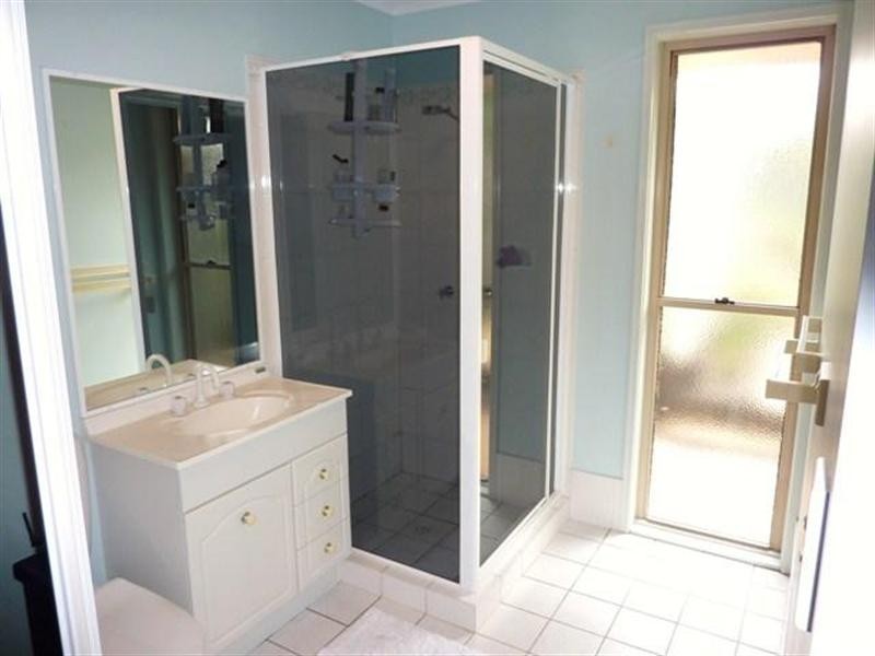 19 Paramount Drive, Warner QLD 4500