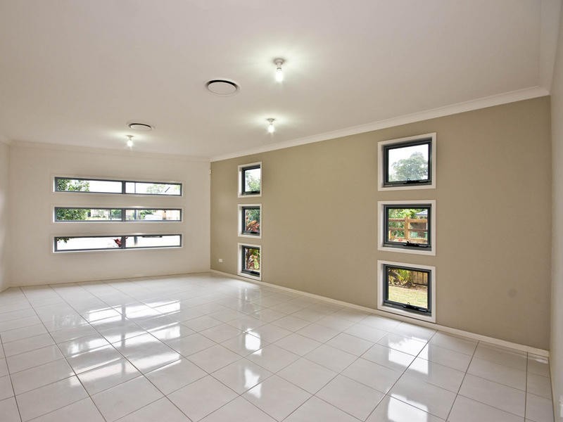 Warner QLD 4500