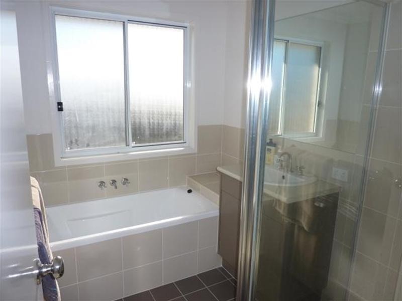 8 Winlock Circuit, Warner QLD 4500