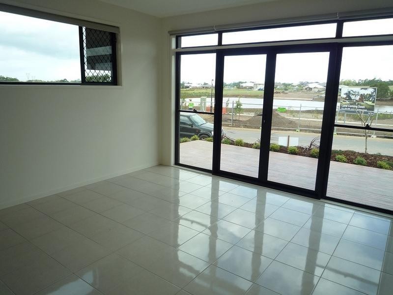 24 Caspian Parade, Warner QLD 4500