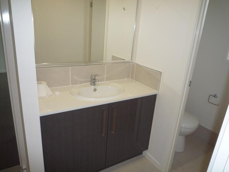 24 Caspian Parade, Warner QLD 4500