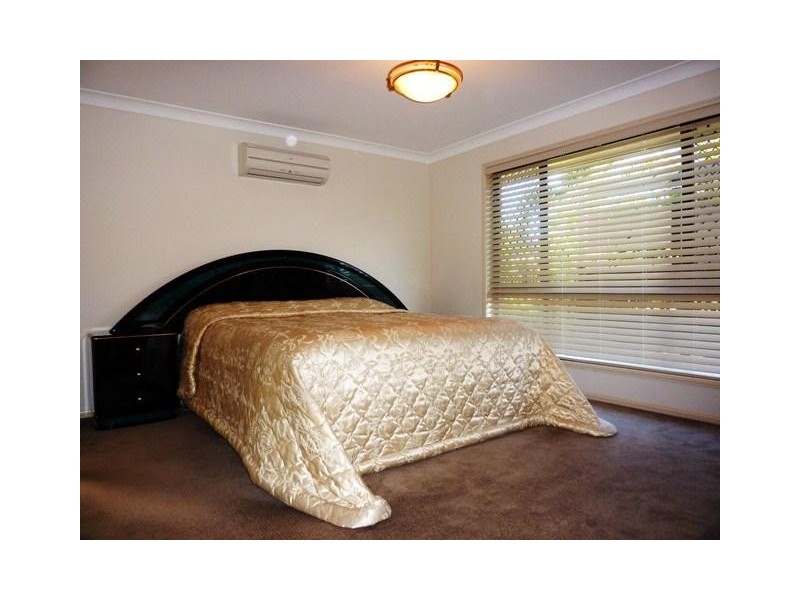 Warner QLD 4500
