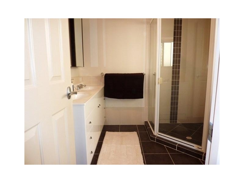 Warner QLD 4500