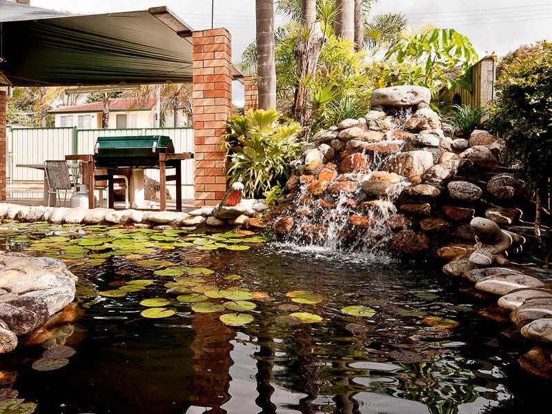 10 Valiant Crescent, Strathpine QLD 4500