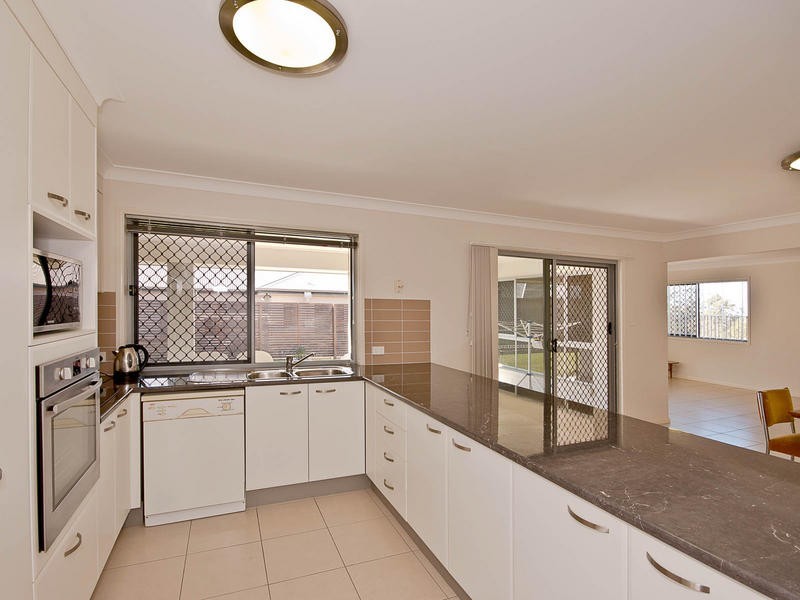 32 Lakeview Terrace, Murrumba Downs QLD 4503
