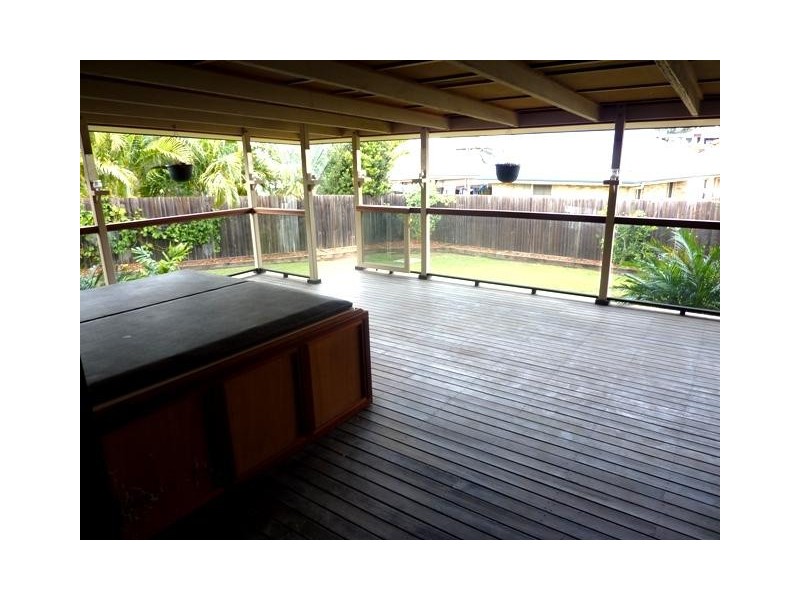 9 Meander Street, Warner QLD 4500