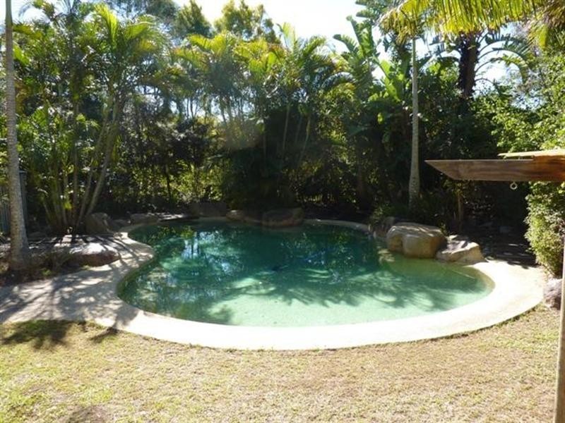 6 Sally Court, Warner QLD 4500