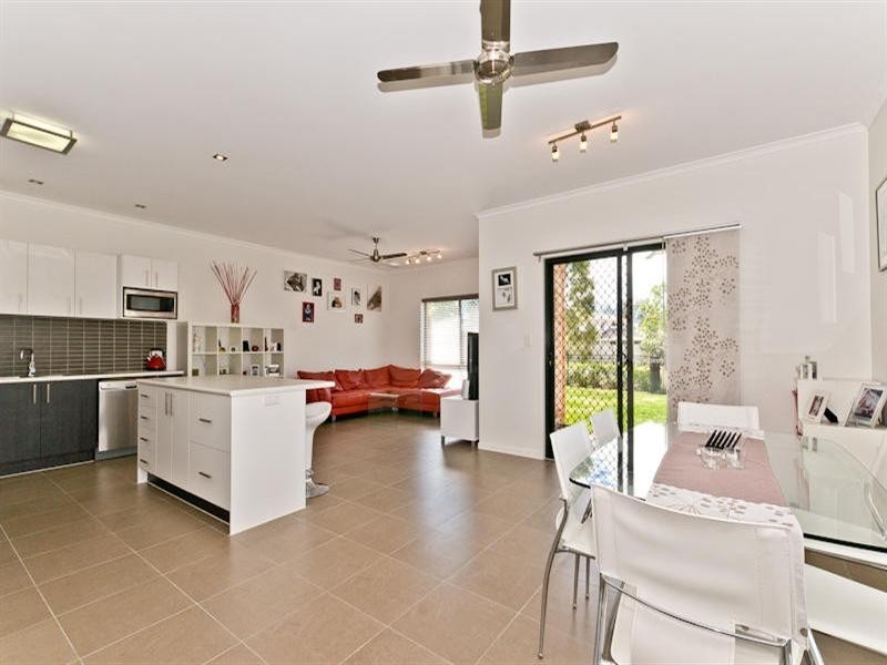 2 Macrusser Circuit, Warner QLD 4500