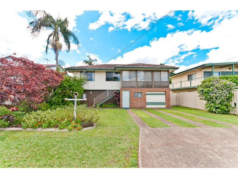 8 Plateau Parade, Bray Park QLD 4500