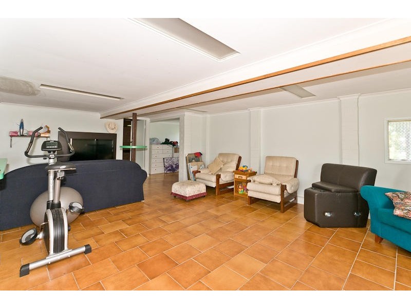 8 Plateau Parade, Bray Park QLD 4500