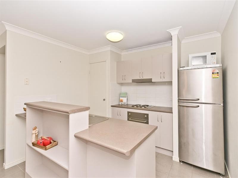 Warner QLD 4500