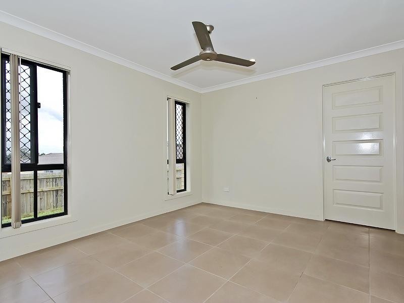 93 Kurrajong Drive, Warner QLD 4500