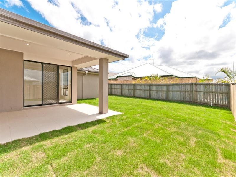 16 Morene Crescent, Warner QLD 4500