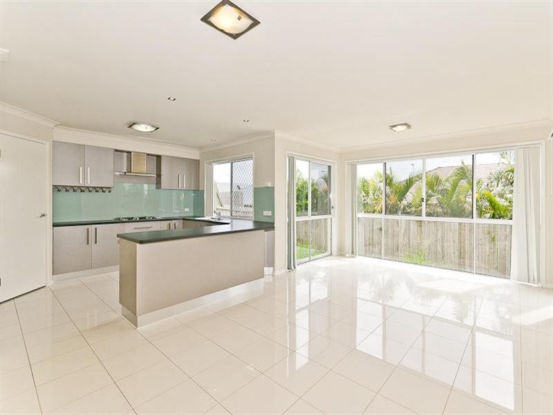 16 Brownell Street, Warner QLD 4500