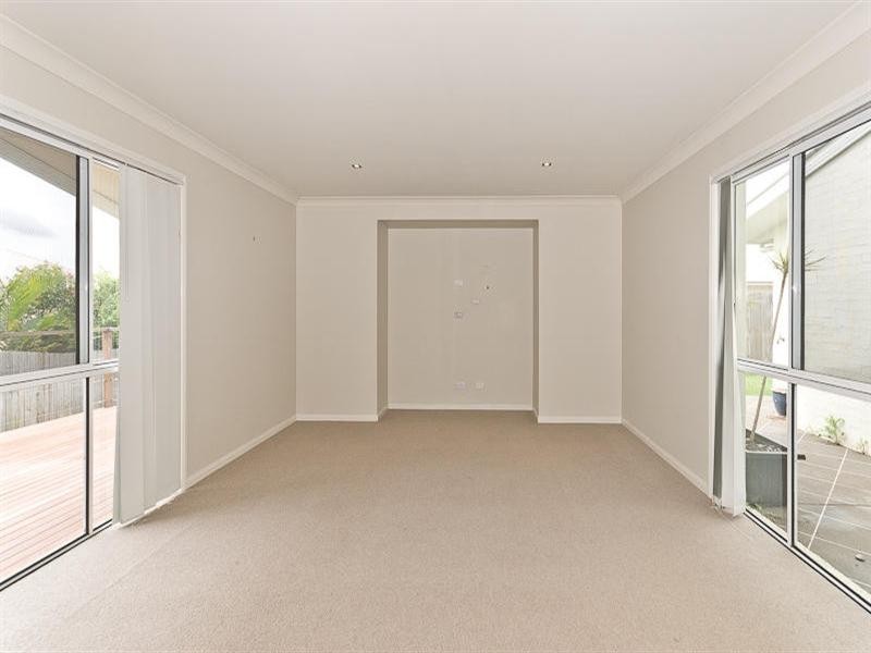 16 Brownell Street, Warner QLD 4500